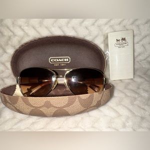 COACH HC7003 (L012 Kristina) Sunglasses